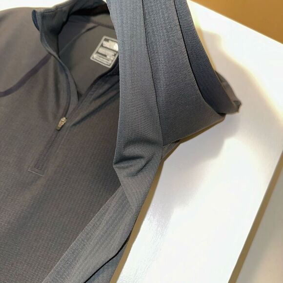 North Face Men’s Charcoal Black Quarter Zip Size Medium NWOT - Picture 4 of 10